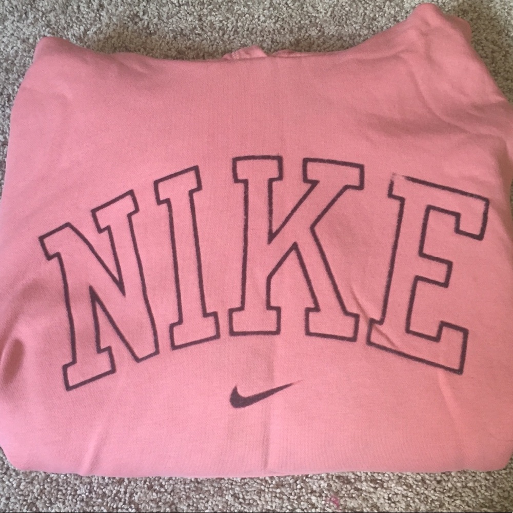 Light pink Nike sweatshirt